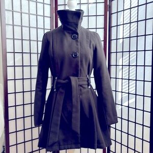 Pea coat black pleated skirt bottom